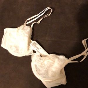 34B white lace bra
